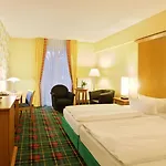 Waldzeit Berlin-gruenau 4* Berlino
