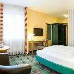 Hotel Waldzeit Berlin-gruenau
