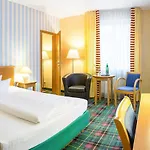 Waldzeit Berlin-gruenau Hotel 4*