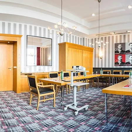 Waldzeit Berlin-gruenau 4* ベルリン
