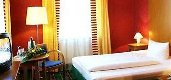 Waldzeit Berlin-gruenau 4* ベルリン