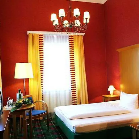 Gruenau Szálloda Berlin