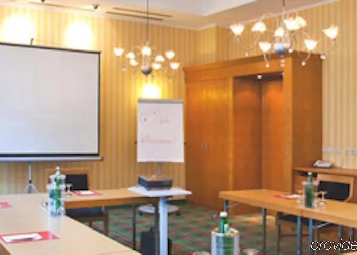 Hotel Gruenau Berlim